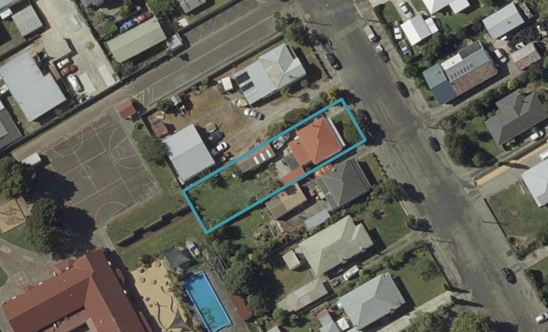 6 Carey Street, Longburn, Palmerston North - Carousel 1