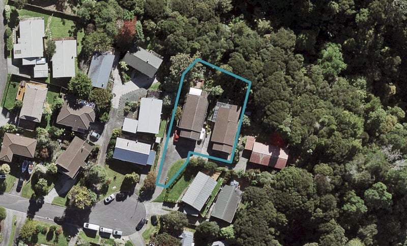 2/16 Valecrest Place, Bayview, Auckland - Carousel 1