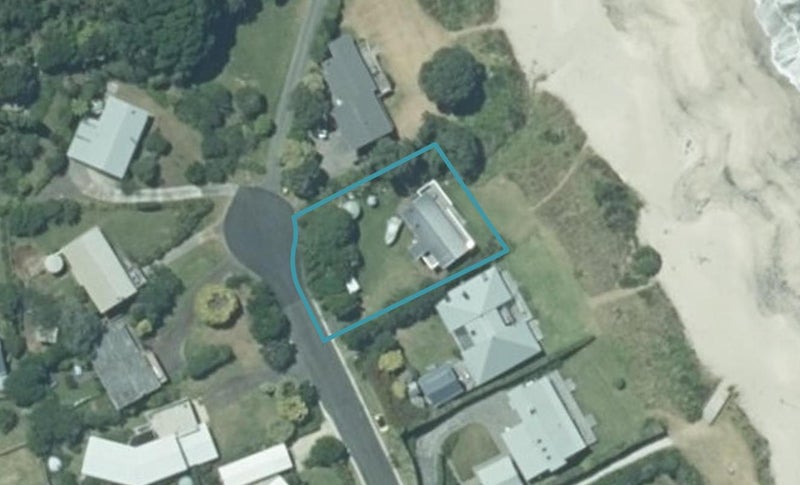 6 Bay View Place, Ferry Landing, Whitianga - Carousel 1
