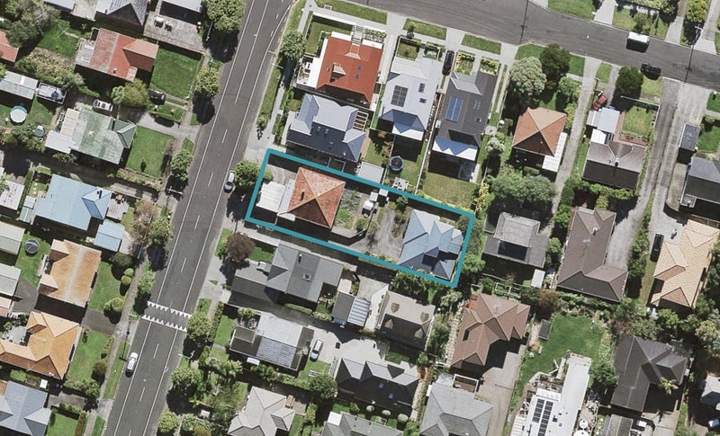 33A Renfrew Avenue, Sandringham, Auckland - Carousel 1