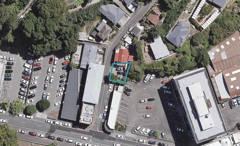 1 Brewster St, Bluff Hill, Napier - Carousel 1