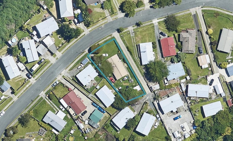 21 Sunline Place, Ngongotaha, Rotorua - Carousel 1