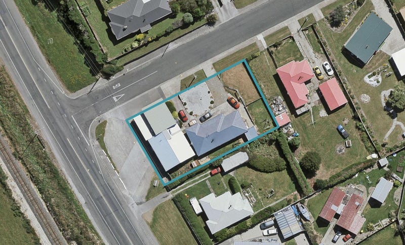 620 Bluff Highway, Clifton, Invercargill - Carousel 1