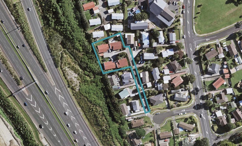 3/11 Kirklow Place, Goodwood Heights, Auckland - Carousel 1