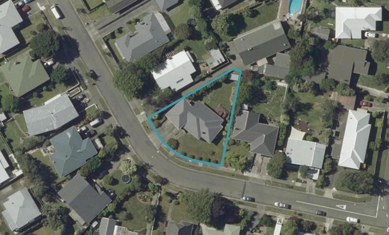 38 Epsom Road, Hokowhitu, Palmerston North - Carousel 1