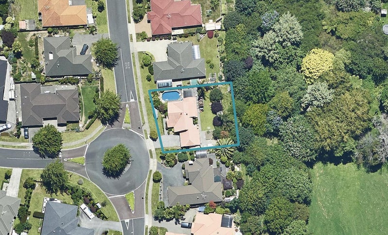 26 Honeysuckle Lane, Ohauiti, Tauranga - Carousel 1