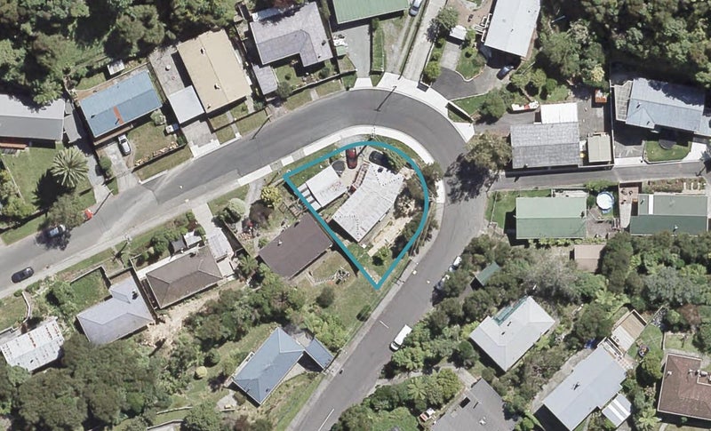 12 John Street, Stokes Valley, Lower Hutt - Carousel 1