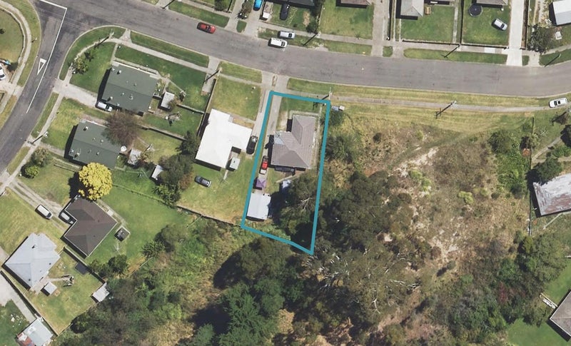 67 Cambridge Terrace, Kaiti, Gisborne - Carousel 1