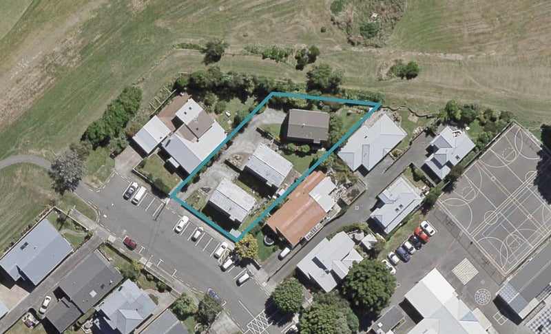 2/3 Boulcott Street, Boulcott, Lower Hutt - Carousel 1