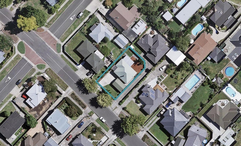 31 Avenue Road, Greenmeadows, Napier - Carousel 1