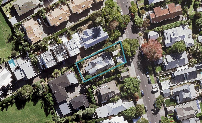 22 Wallace Street, Herne Bay, Auckland - Carousel 1