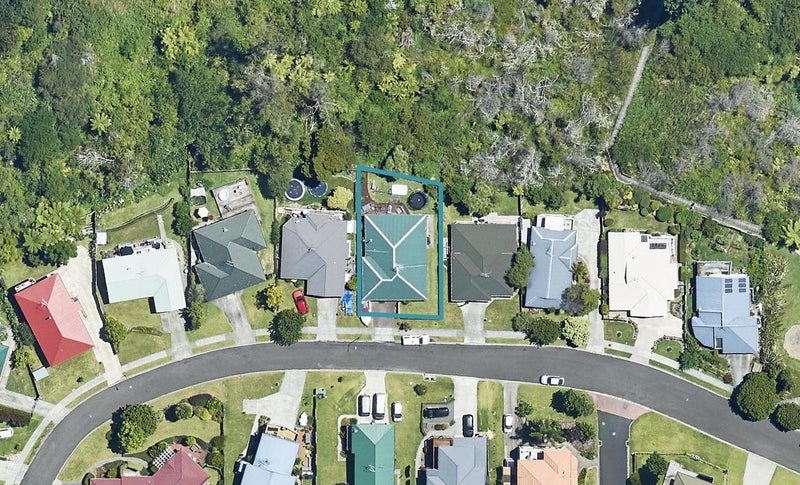 34 Te Koari Drive, Brookfield, Tauranga - Carousel 1
