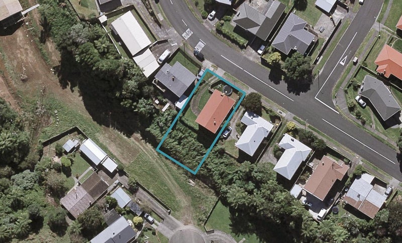 44 Belair Avenue, Blagdon, New Plymouth - Carousel 1