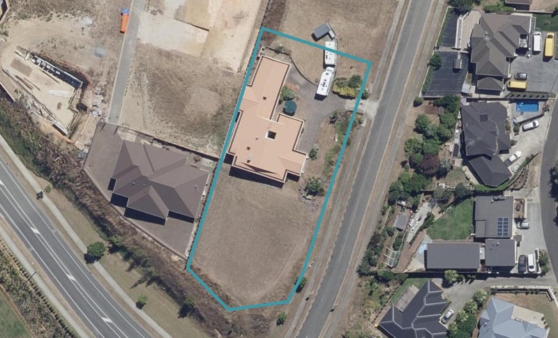 7 Brywood Rise, Flagstaff, Hamilton - Carousel 1