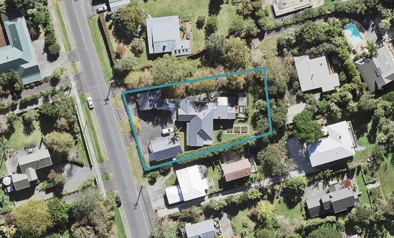 37A Roland Road, Greenhithe, Auckland - Carousel 1