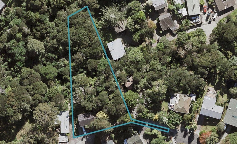49 Valley View Road, Glenfield, Auckland - Carousel 1