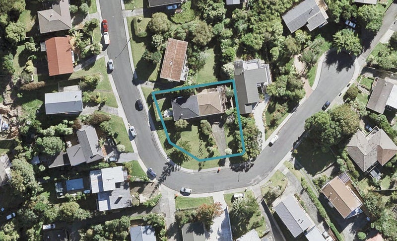 1/16 Barker Rise, Northcross, Auckland - Carousel 1
