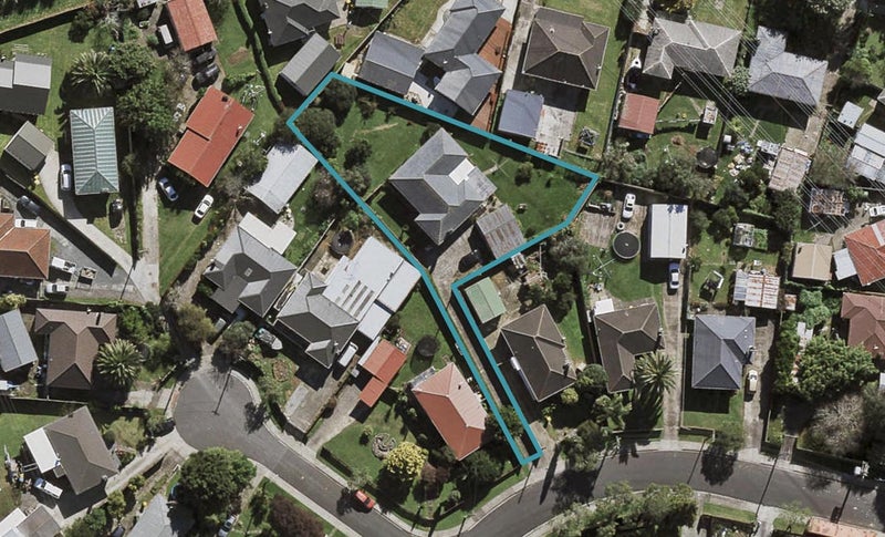 56 Harwood Crescent, Otara, Auckland - Carousel 1