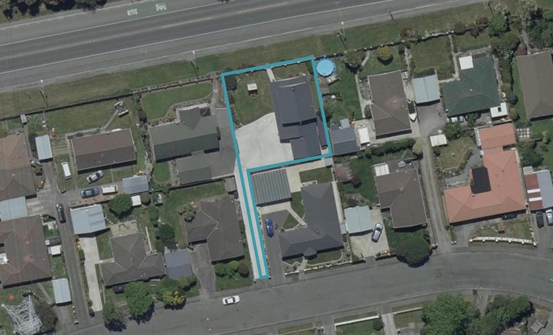 111 Denise Crescent, Hornby, Christchurch - Carousel 1