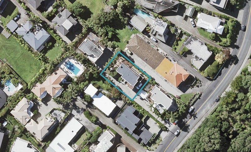 14A Beach Road, Castor Bay, Auckland - Carousel 1