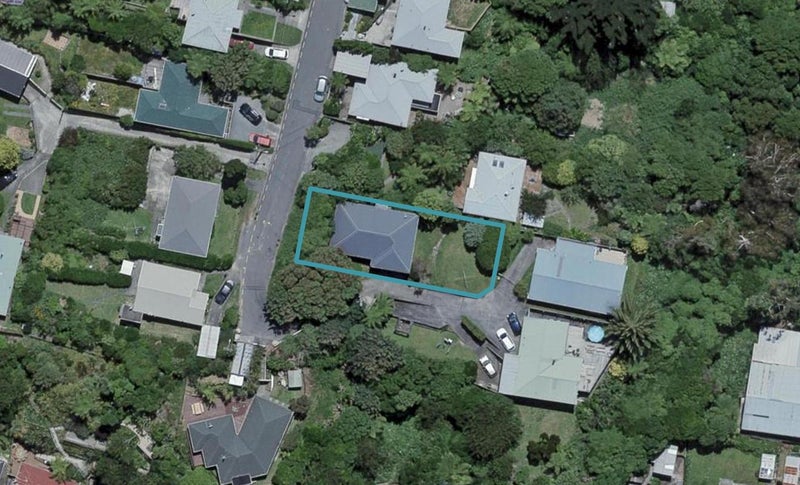 47 Prospect Terrace, Johnsonville, Wellington - Carousel 1