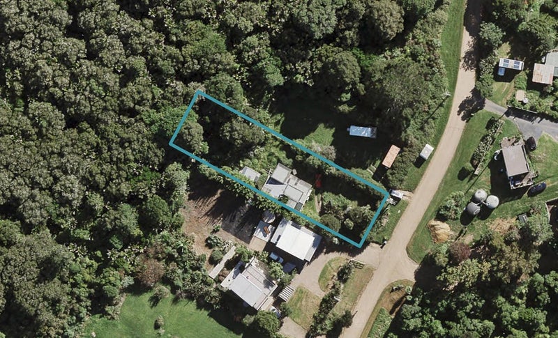 128 Trig Hill Road, Onetangi, Waiheke Island - Carousel 1