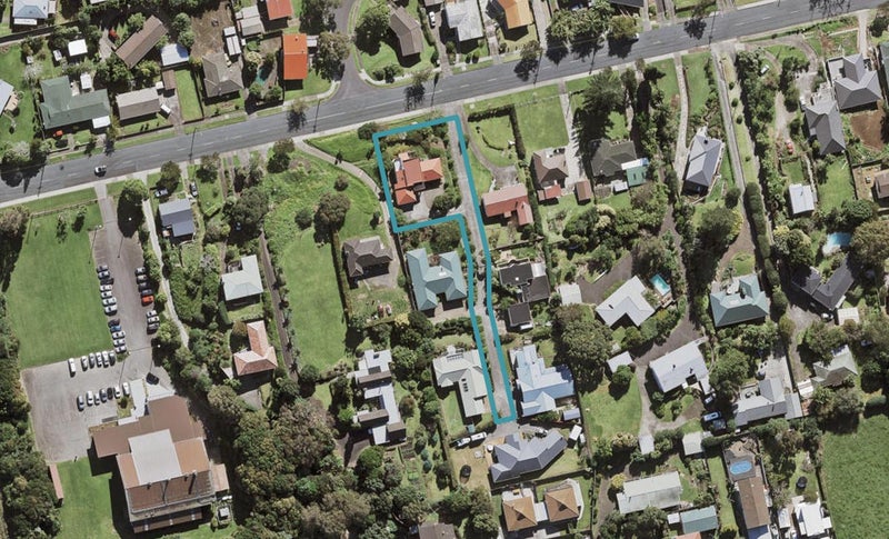 83 Taylor Road, Mangere Bridge, Auckland - Carousel 1