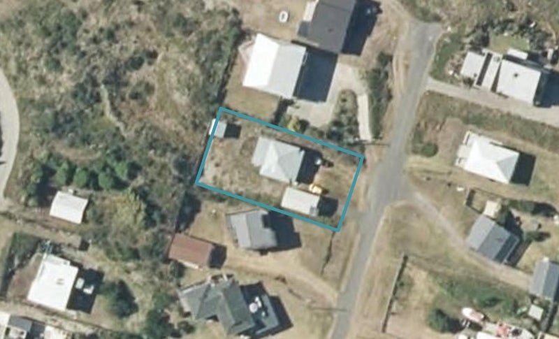 44 Nelson Street, Foxton Beach, Foxton - Carousel 1