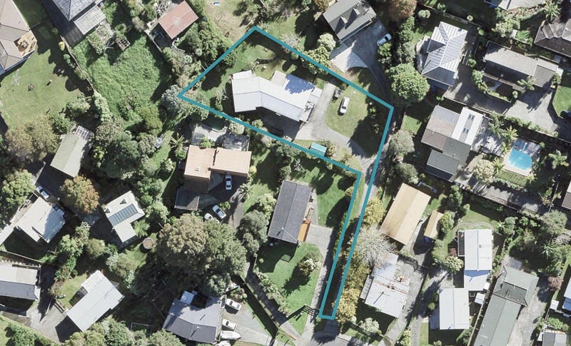 11 Eagle Place, Red Beach, Red Beach - Carousel 1
