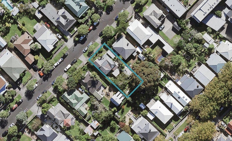 8 Wilton Street, Grey Lynn, Auckland - Carousel 1