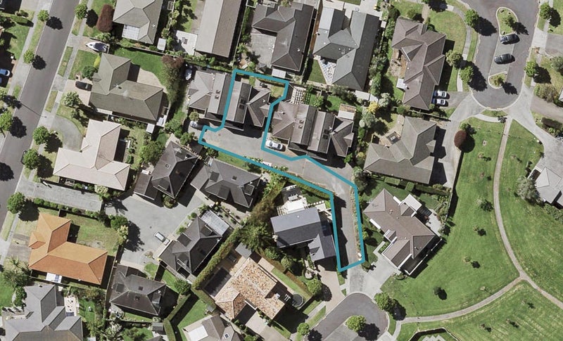 16 Fairfield Lane, East Tāmaki Heights, Auckland - Carousel 1