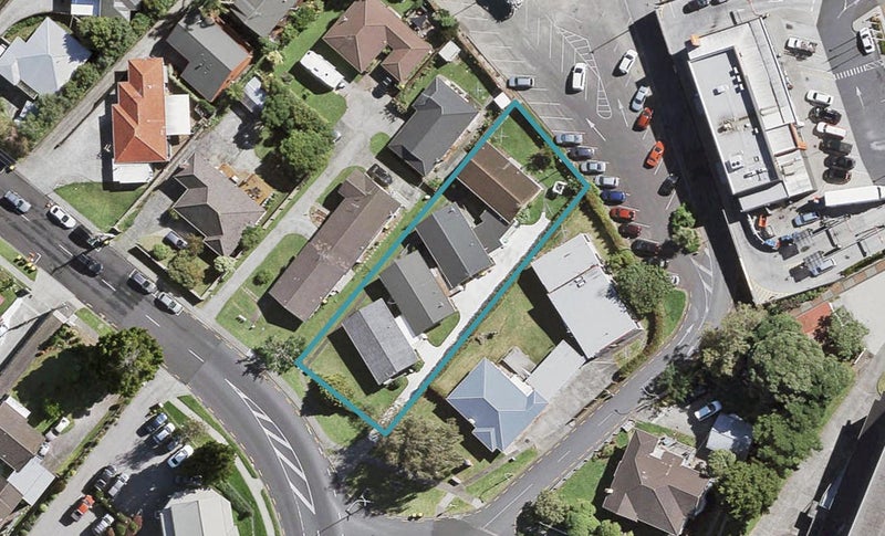 3/32 Coles Crescent, Papakura, Auckland - Carousel 1