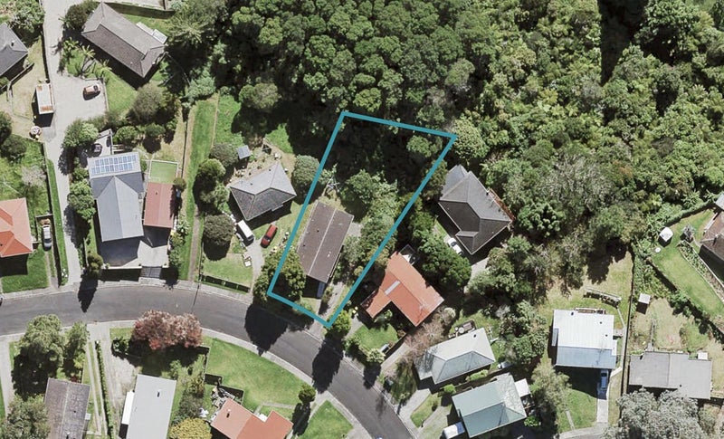 41 Lysander Crescent, Beach Haven, Auckland - Carousel 1