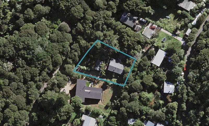 46 Glen Brook Road, Omiha, Waiheke Island - Carousel 1