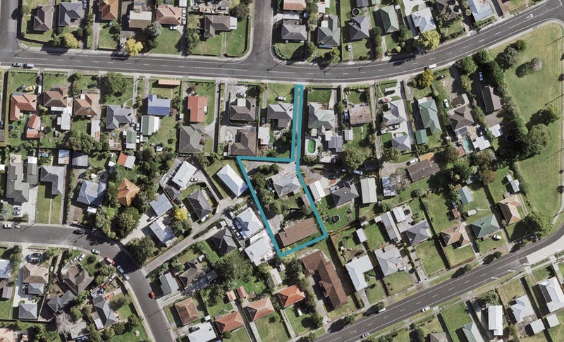 2/59 McAnnalley Street, Manurewa East, Auckland - Carousel 1