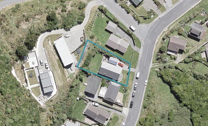 133 Maungaraki Road, Korokoro, Lower Hutt - Carousel 1