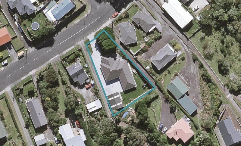 63 Ngamotu Road, Spotswood, New Plymouth - Carousel 1