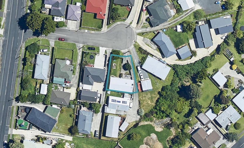 7A Canberra Place, Bellevue, Tauranga - Carousel 1