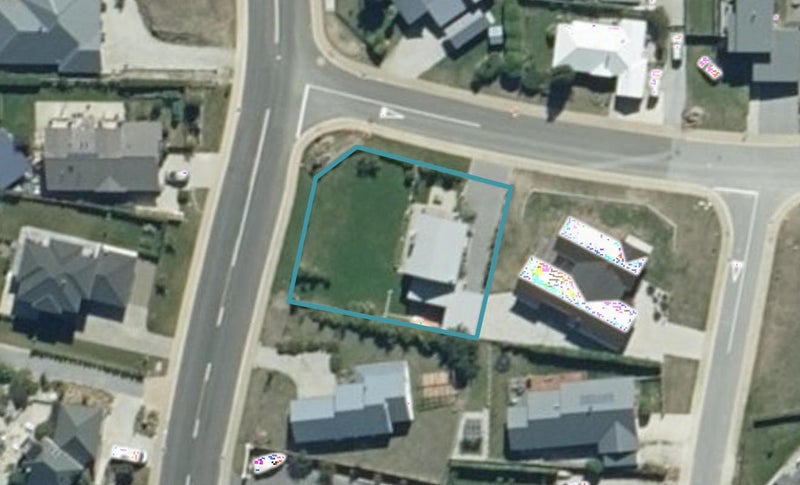 75 Kings Drive, Wānaka - Carousel 1