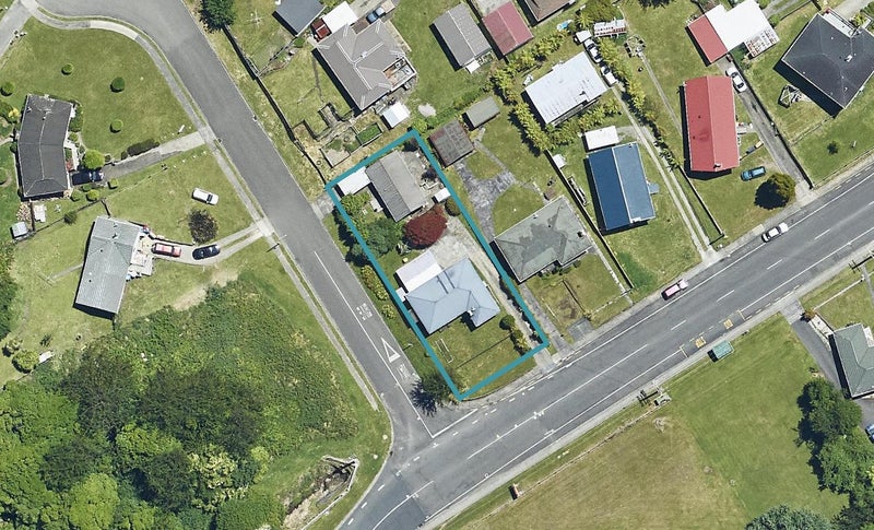 12 Takahe Place, Selwyn Heights, Rotorua - Carousel 1