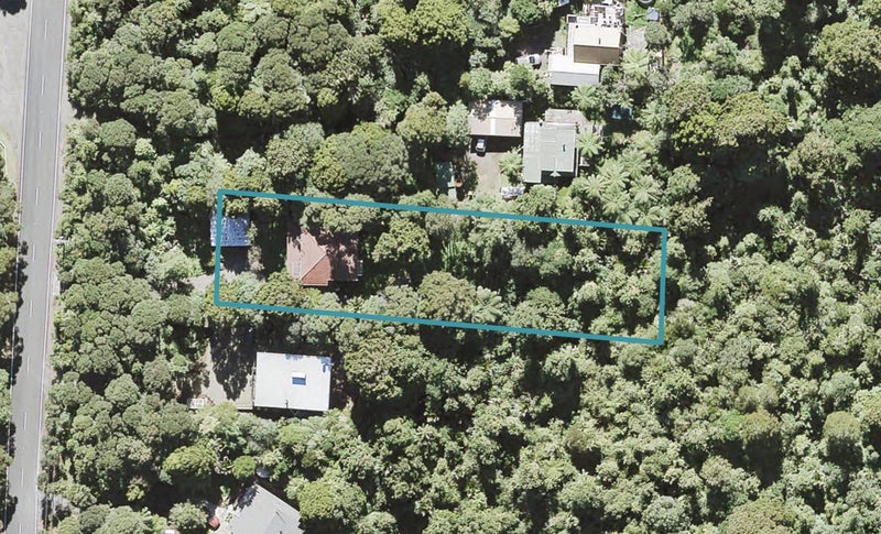 691 Scenic Drive, Henderson Valley, Auckland - Carousel 1