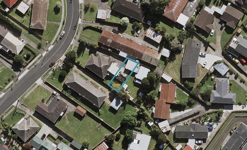 35D Buckingham Crescent, Manukau, Auckland - Carousel 1