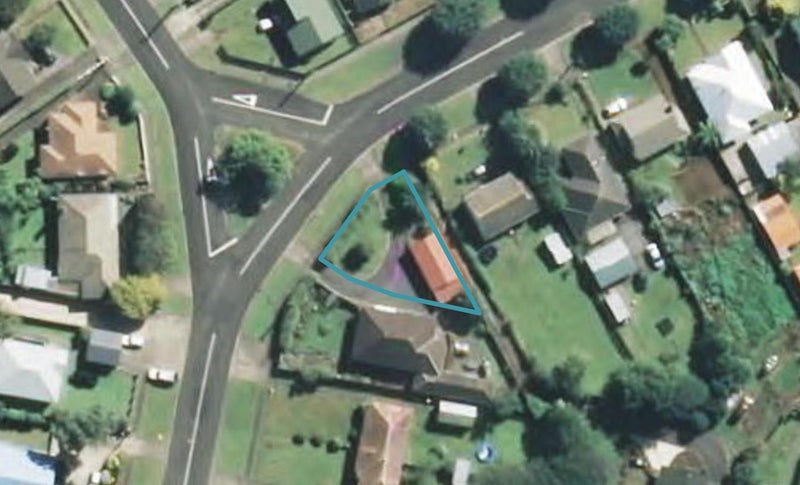 0 Dixon Avenue, Hawera, Hawera - Carousel 1