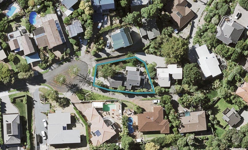 15 Trident Place, Shelly Park, Auckland - Carousel 1