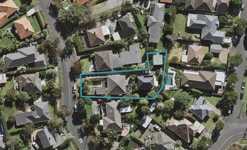 83A Te Kawa Road, Greenlane, Auckland - Carousel 1