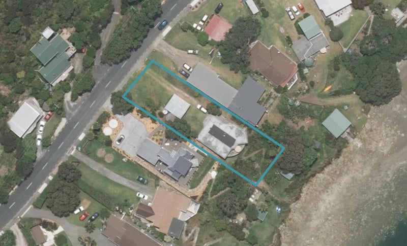 58 Wintle Street, Mangawhai Heads, Mangawhai - Carousel 1