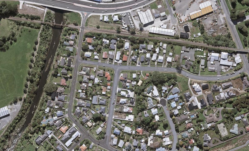1/10 Atiawa Street, Glen Avon, New Plymouth - Carousel 1