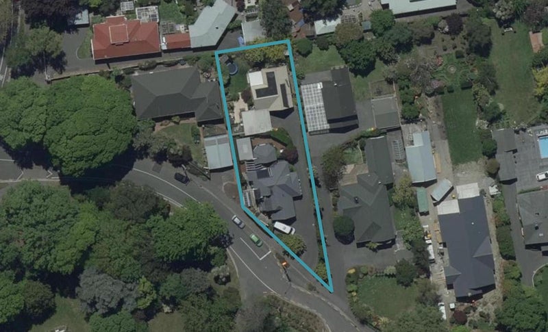 2/7 Banks Avenue, Burwood, Christchurch - Carousel 1