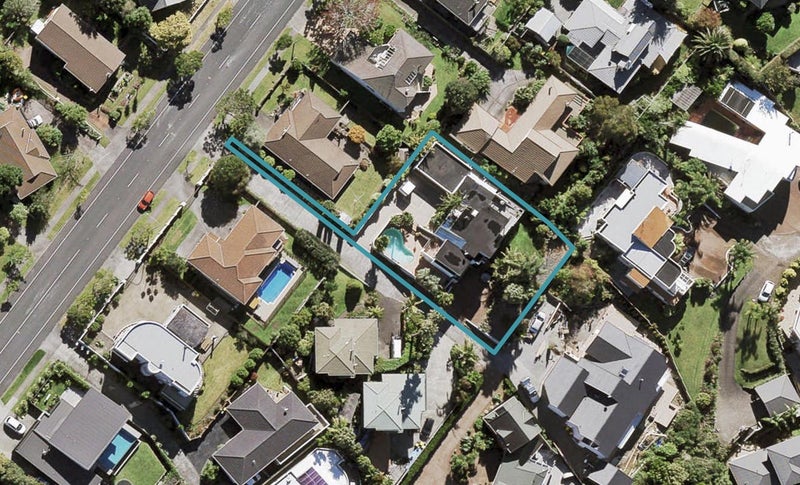 191 Luckens Road, West Harbour, Auckland - Carousel 1