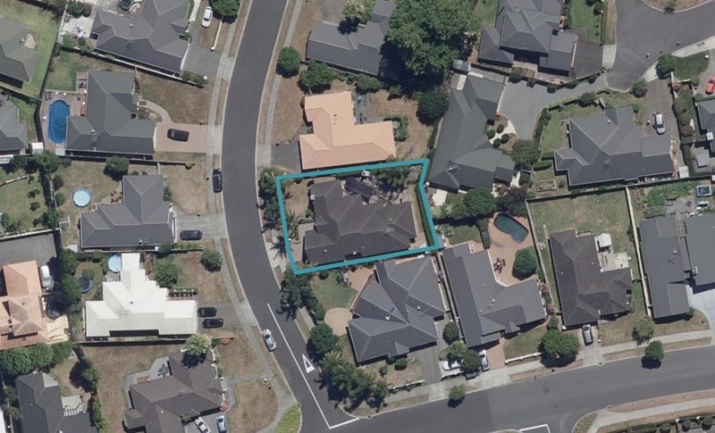 4 Merlot Place, Rototuna, Hamilton - Carousel 1